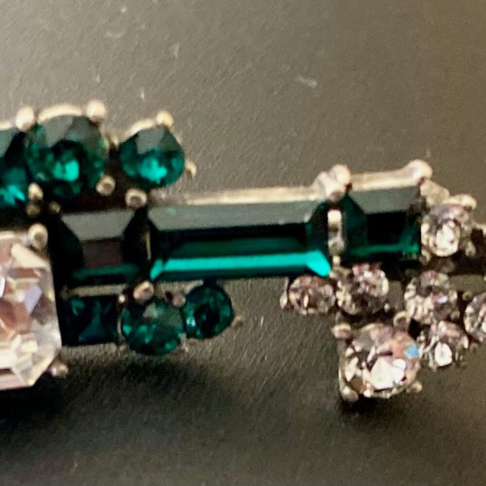 Mark Jacobs Champaign Art Deco Vintage Brooch